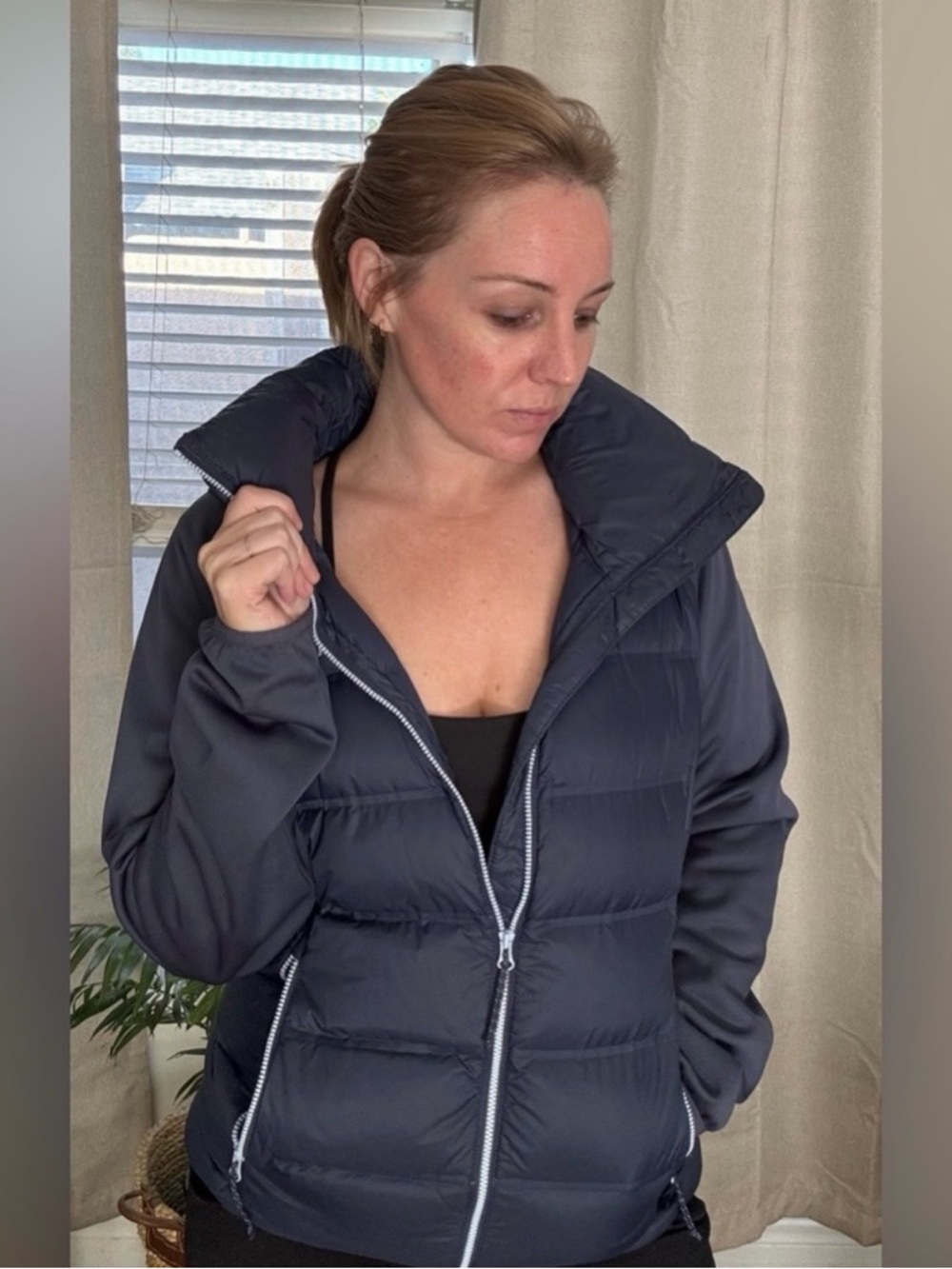 Columbia womens down hooded jacket with fleece sleeves